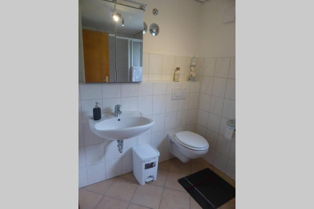 Wunderschone Komplett Neu Eingerichtete Wohnung Emmerthal ภายนอก รูปภาพ